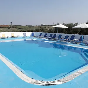 Hotel de apartamente Villagiannis, Néa Fókaia